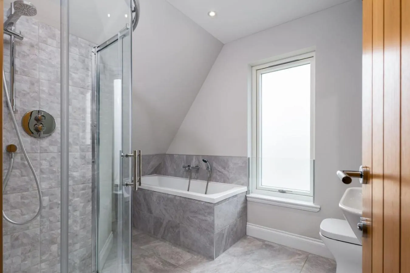 Ferienhaus Brunstane House - 15 Mins To City Centre Edinburgh