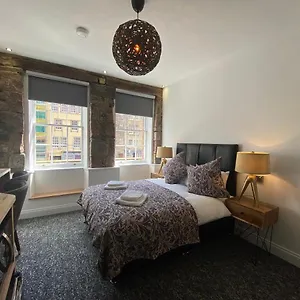 Royal Mile Romance By Heritage Collection Edinburgh